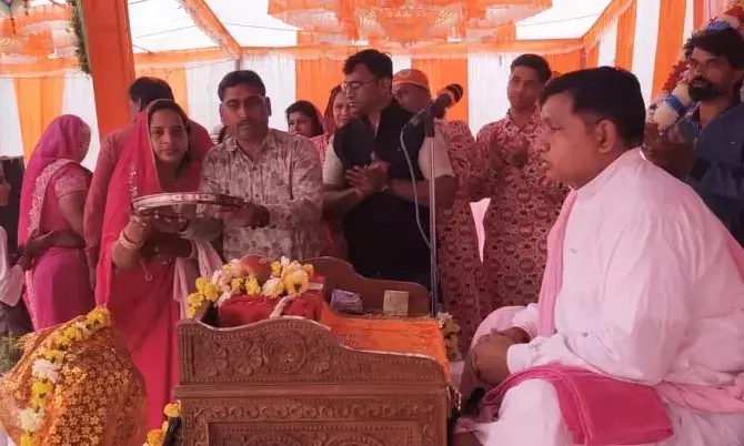 राम नाम का रस जिंदगी भर रहता है – पीठाधीश्वर निर्मल राम महाराज