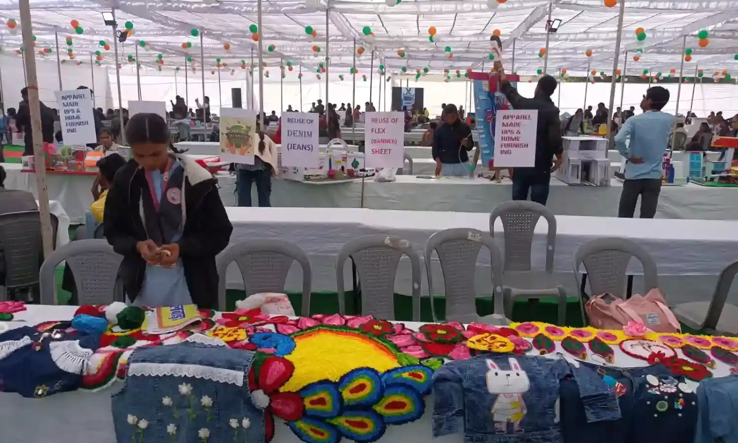 राज्य स्तरीय व्यावसायिक शिक्षा प्रदर्शनी में पीएम श्री बापू नगर की छात्रा ने हासिल किया पहला स्थान राज्य स्तरीय व्यावसायिक शिक्षा प्रदर्शनी में पीएम श्री बापू नगर की छात्रा ने हासिल किया पहला स्थान