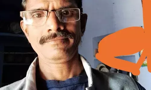 सिर पर लगी हुई मेहंदी को धोकर सोया युवक, साइलेंट अटैक से हुई मौत सिर पर लगी हुई मेहंदी को धोकर सोया युवक, साइलेंट अटैक से हुई मौत