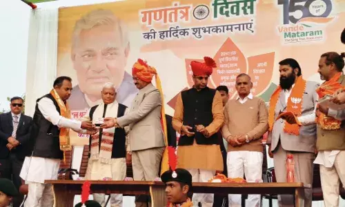 उप मुख्यमंत्री राजस्थान सरकार व जिला अभिभाषक संस्था ने अधिवक्ता गौड़ को किया सम्मानित उप मुख्यमंत्री राजस्थान सरकार व जिला अभिभाषक संस्था ने अधिवक्ता गौड़ को किया सम्मानित