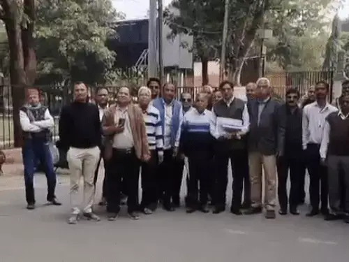 भीलवाड़ा में 80 साल पुराने मृतक के नाम जमीन बेचने का मामला, जैन समाज ने कलेक्‍टर-एसपी से की कार्रवाई की मांग