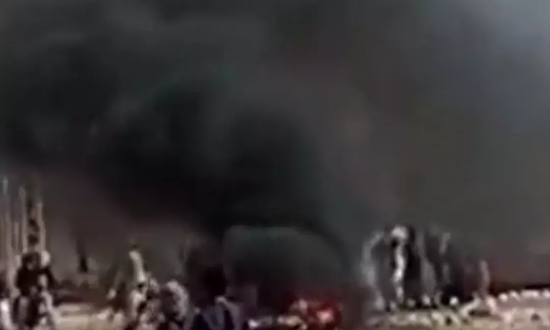 बलूचिस्तान में गृहयुद्ध जैसे हालात: BLA ने 12 जगहों पर किए भीषण हमले, 10 सुरक्षाकर्मी ढेर; बौखलाए पाक पीएम ने फिर भारत पर मढ़ा दोष