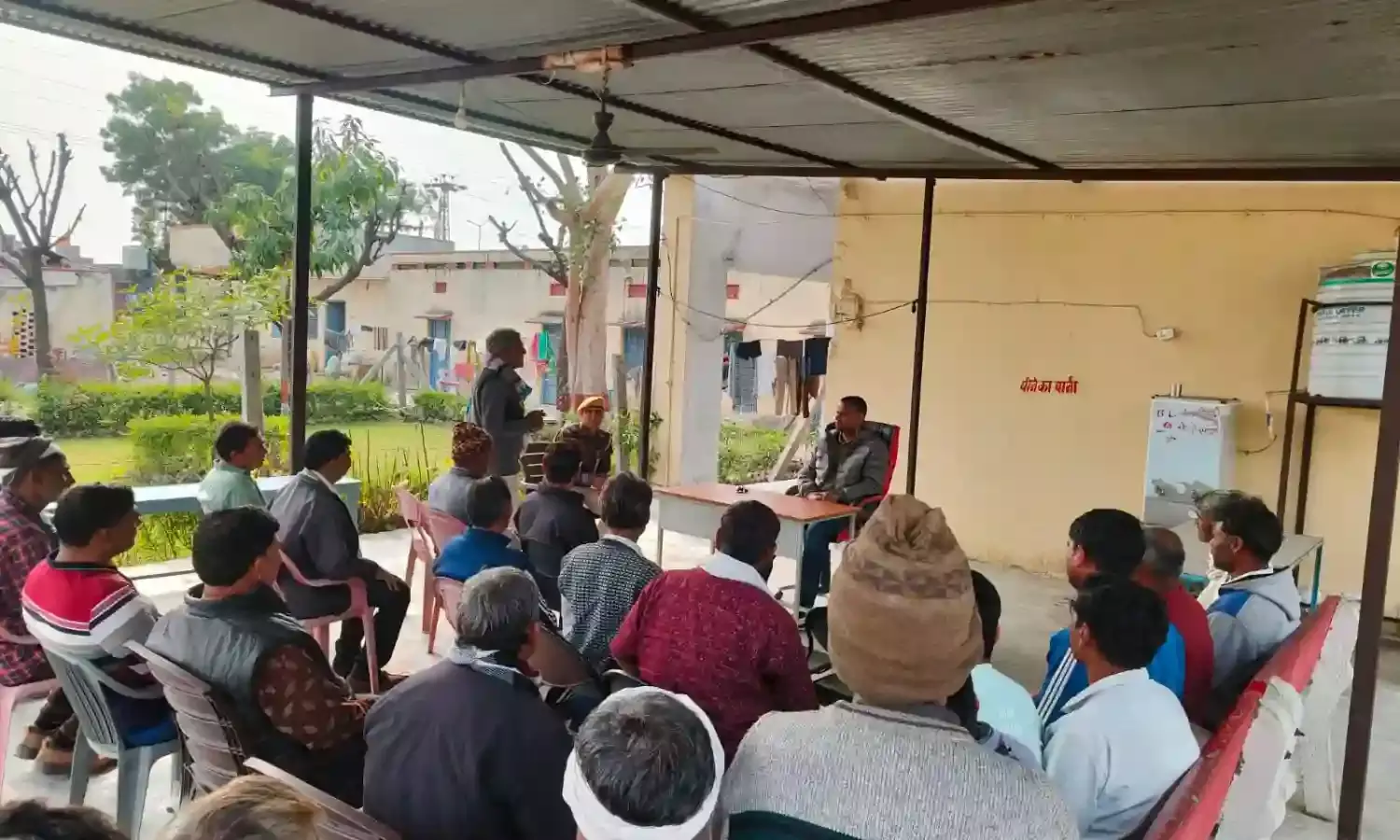 पुलिस अधीक्षक ने पंडेर थाने का किया निरीक्षण, अवैध खनन और नशे के कारोबार पर सख्ती के निर्देश पुलिस अधीक्षक ने पंडेर थाने का किया निरीक्षण, अवैध खनन और नशे के कारोबार पर सख्ती के निर्देश