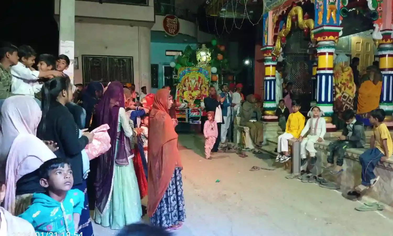 जांगिड़ समाज ने विश्वकर्मा जयन्ति पर निकली शोभा यात्रा में उमड़े श्रद्धालु