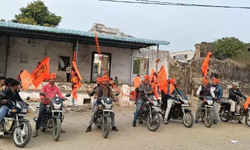 पीथास में हिंदू सम्मेलन को लेकर वाहन रैली निकाली