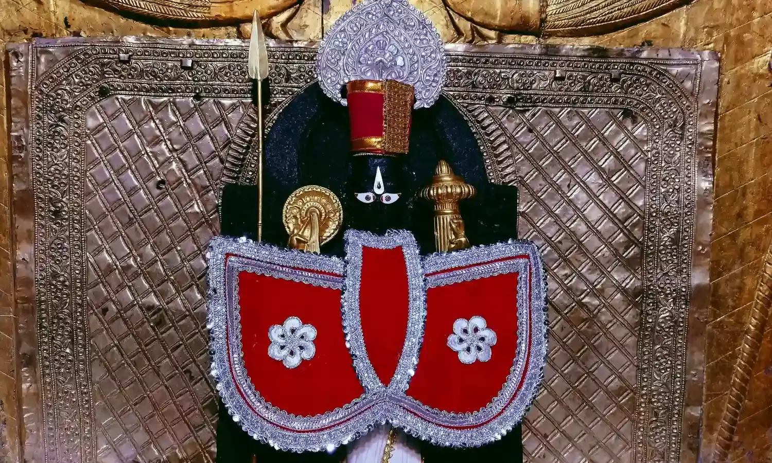 कोटडी चारभुजा जी के आज पूर्णिमा अभिषेक दर्शन कोटडी चारभुजा जी के आज पूर्णिमा अभिषेक दर्शन