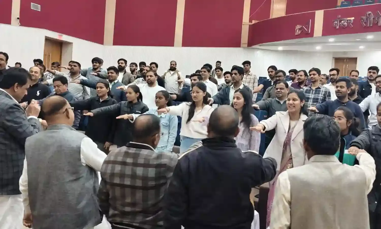 श्री सेवा संस्थान की बैठक संपन्न, युवाओं से सेवा कार्यों से जुड़ने का आह्वान