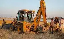 भीलवाड़ा: खनिज विभाग के बाहर अनिश्चितकालीन धरना मंगल  से, भ्रष्टाचार और बेरोजगारी के खिलाफ  खोला मोर्चा