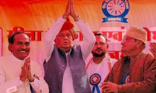 आजकल राजनीति धंधा बन गई है, पर मेरा भाव सेवा का है, आरक्षण और संस्कारों पर भी बोले कृषि मंत्री आजकल राजनीति धंधा बन गई है, पर मेरा भाव सेवा का है, आरक्षण और संस्कारों पर भी बोले कृषि मंत्री