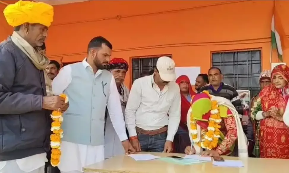 हाईकोर्ट से राहत के बाद ममता जाट की वापसी, 7 माह बाद फिर संभाला पंडेर ग्राम पंचायत का प्रशासकीय पद