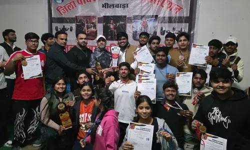 भीलवाड़ा जिला पावर लिफ्टिंग चैंपियनशिप में हेमा और शुभम बने स्ट्रॉन्ग वुमन व स्ट्रॉन्ग मैन