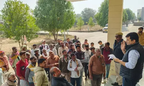 अवैध खनन और चारागाह भूमि से अतिक्रमण हटाने की मांग, धनोप ग्रामवासियों ने उपखंड अधिकारी को सौंपा ज्ञापन अवैध खनन और चारागाह भूमि से अतिक्रमण हटाने की मांग, धनोप ग्रामवासियों ने उपखंड अधिकारी को सौंपा ज्ञापन