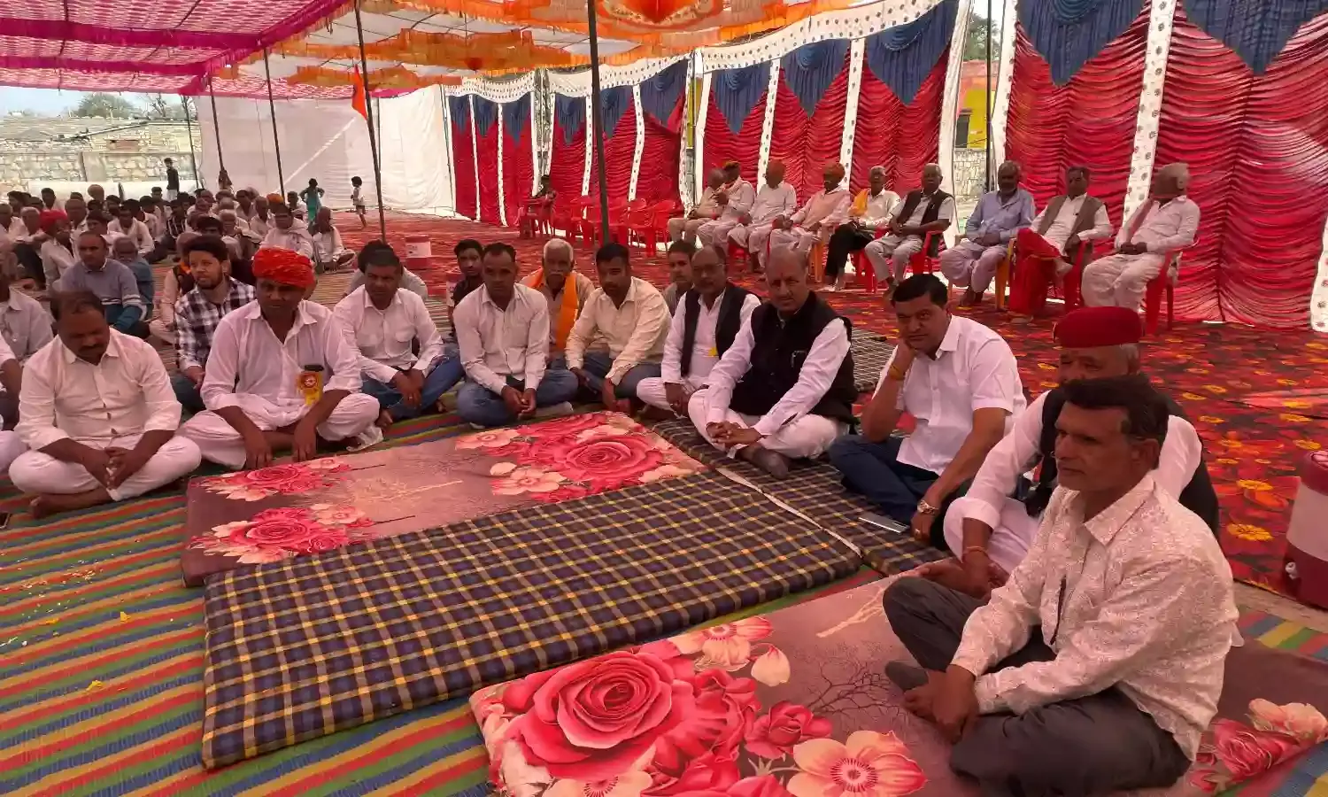 पायरी गांव में श्री शिव पुराण कथा में उमड़ा श्रद्धालुओं का सैलाब, संतवाणी से हुआ आध्यात्मिक वातावरण