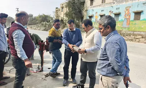 यूडीए आयुक्त ने बजट घोषणाओं के विकास कार्यों का औचक निरीक्षण कार्यों की गुणवत्ता को लेकर कोई समझौता नहीं करने के दिए निर्देश यूडीए आयुक्त ने बजट घोषणाओं के विकास कार्यों का औचक निरीक्षण कार्यों की गुणवत्ता को लेकर कोई समझौता नहीं करने के दिए निर्देश