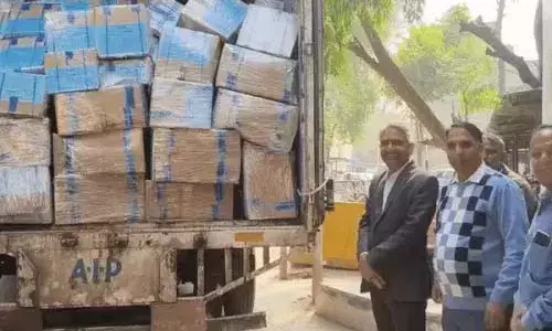 12 फरवरी से शुरू होंगे 10वीं-12वीं बोर्ड एग्जाम:पेपर कड़ी सुरक्षा में कलेक्ट्रेट पहुंचे