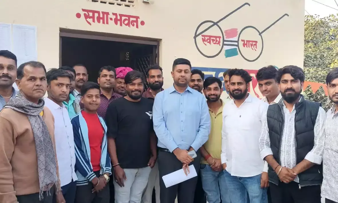 जिला कलेक्टर जसमीत सिंह संधू ने शंभूगढ़ का दौरा किया, लाइब्रेरी और विकास योजनाओं का किया निरीक्षण