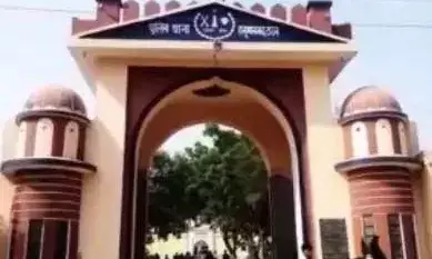 हनुमानगढ़ टाउन में फैक्ट्री में हादसा, मशीन की चपेट में आने से महिला की मौत हनुमानगढ़ टाउन में फैक्ट्री में हादसा, मशीन की चपेट में आने से महिला की मौत