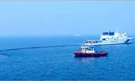 अंतरराष्ट्रीय तेल तस्करी का भंडाफोड़, समंदर में चल रहा था अवैध कारोबार; भारतीय कोस्ट गार्ड ने 3 जहाज पकड़े