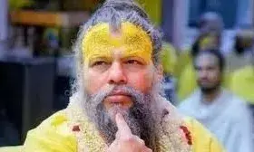 रिश्तों में अनसुनी भावनाएं: जब कोई आपके प्रेम को न समझे, तो क्या करें? प्रेमानंद जी महाराज का मार्गदर्शन