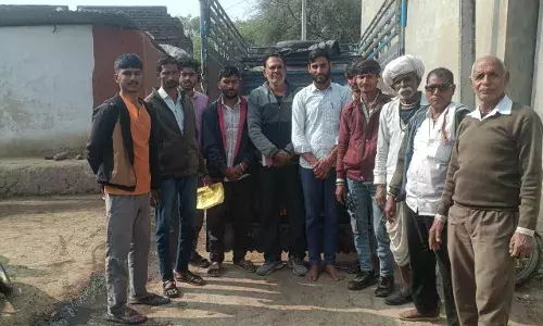 रेड़वास में विराट हिन्दू सम्मेलन कल, घर-घर बांटे जा रहे पीले चावल