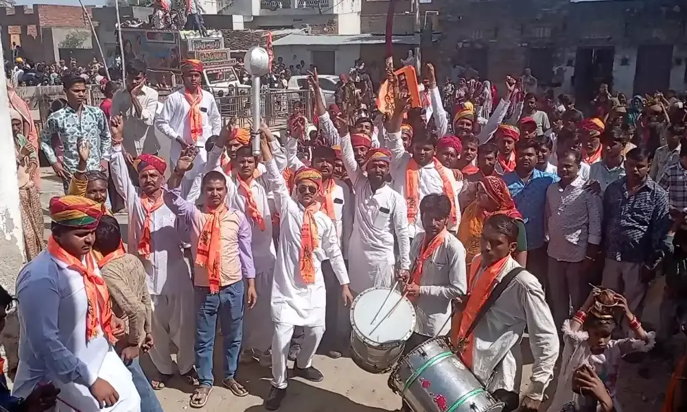 फूलियाकलां: सकल हिंदू समाज द्वारा भव्य शोभायात्रा व धर्म सभा का आयोजन