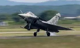 114 राफेल की डील पर अहम बैठक, मैक्रों के दौरे से पहले फैसला संभव