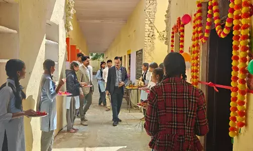 मुख्य ब्लॉक शिक्षा अधिकारी अशोक पारीक ने प्रधानाचार्य कक्ष का किया शुभारम्भ