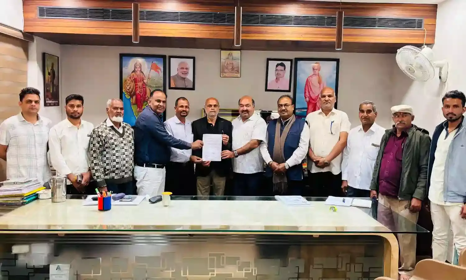 सामाजिक निरस्त भूखंडों की बहाली को लेकर प्रतिनिधिमंडल ने विधायक  कोठारी से की मुलाकात