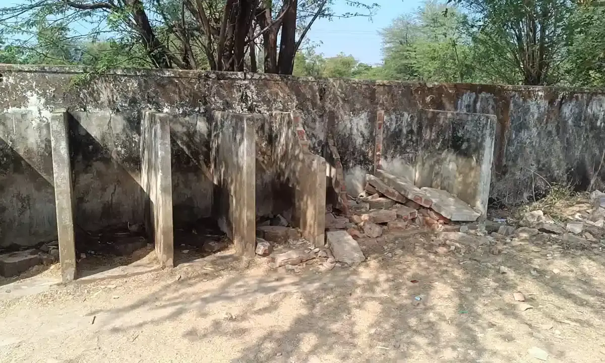 राजकीय उच्च माध्यमिक विद्यालय, बड़लियास में गंभीर अनियमितताओं पर प्रधानाचार्य को कारण बताओ नोटिस