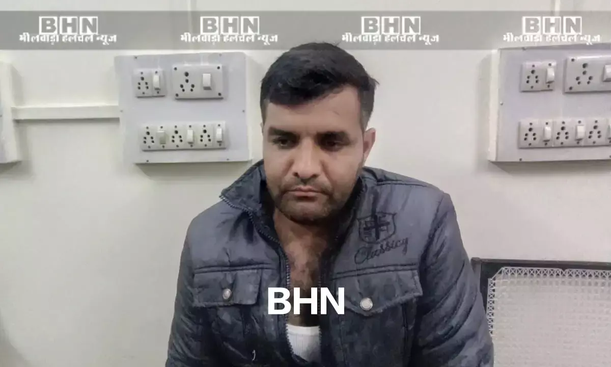 तीन हजार की रिश्वत लेते एसीबी के हत्थे चढ़ा