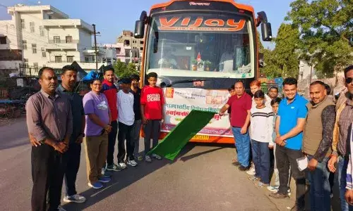 बास्केटबॉल के विशेष गहन प्रशिक्षण शिविर हेतु दल का जयपुर प्रस्थान