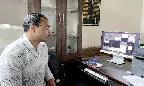 श्रम विभाग की वी सी के माध्यम से बैठक आयोजित , लेबर सेस कटौती और जमा पर हुई विस्तृत चर्चा