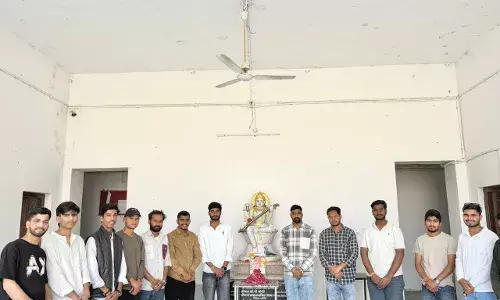 एनएसयूआई कार्यकर्ताओं ने स्वर्गीय राजेश पायलट की जयंती मनाई