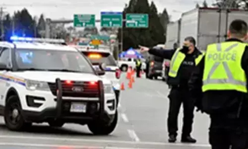 स्कूल में गोलीबारी : हमलावर समेत 10 की मौत, 25 घायल