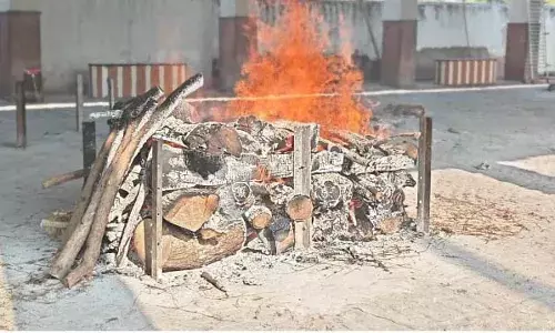 वरिष्ठ पत्रकार जगदीश जोशी का अन्तिम संस्‍कार