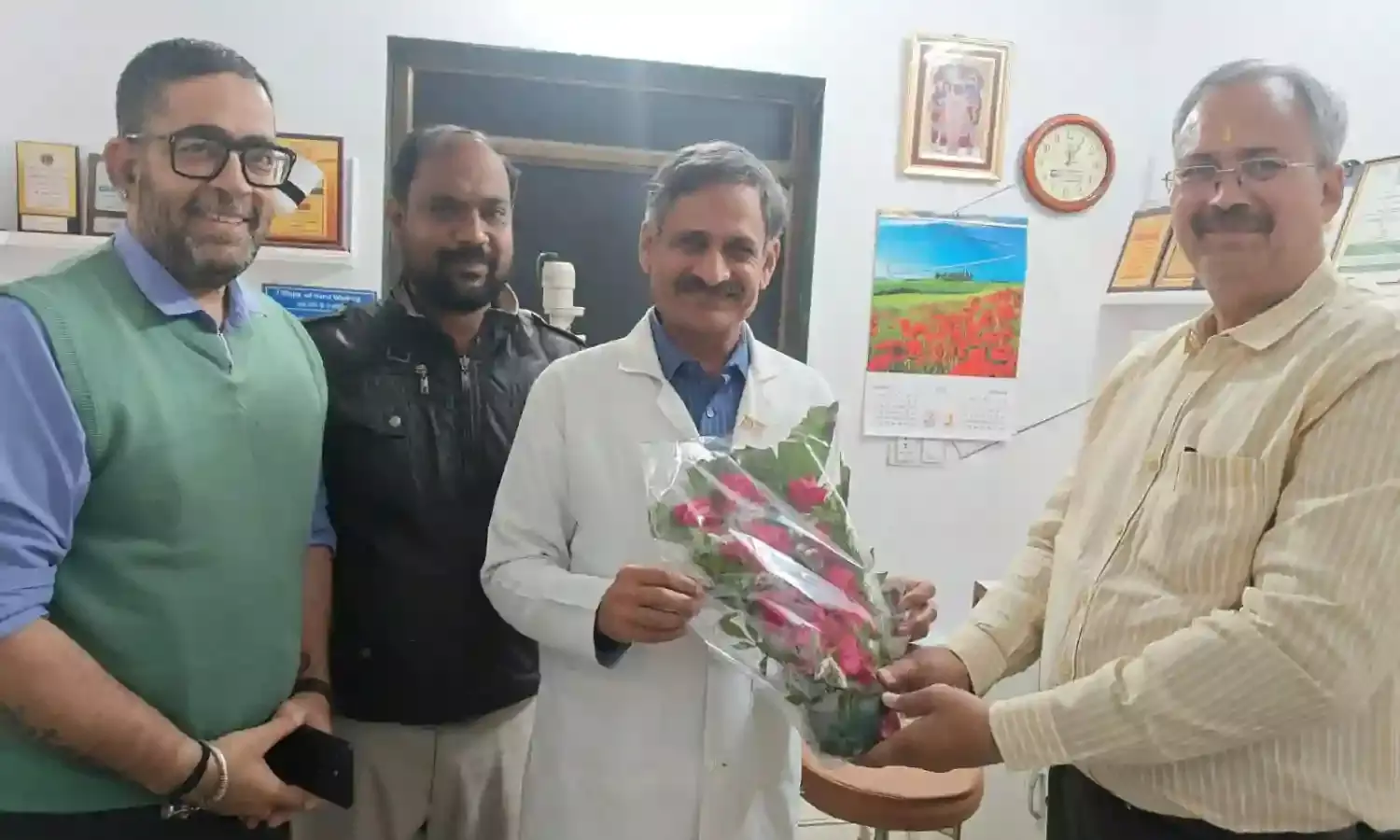 डाॅ. सुरेश भदादा समाज सेवा रत्न सम्मान के लिए चयनित