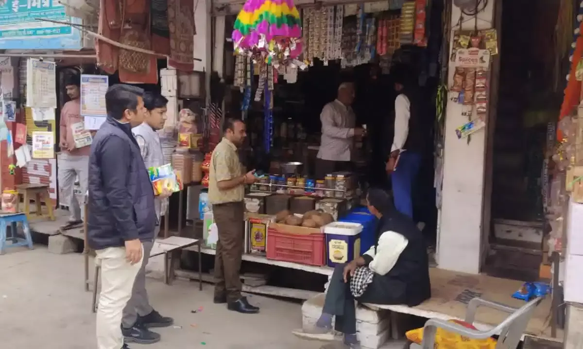 स्वच्छ सर्वेक्षण के तहत पॉलिथिन मुक्ति अभियान, 25 किलो पालिथिन जब्त