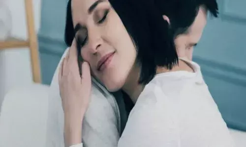 Hug Day 2026: केवल प्यार ही नहीं, सेहत का खजाना भी है जादू की झप्पी, जानें 5 बड़े फायदे Hug Day 2026: केवल प्यार ही नहीं, सेहत का खजाना भी है जादू की झप्पी, जानें 5 बड़े फायदे