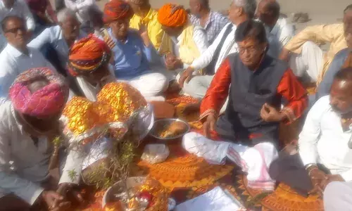 तुलसी जी की लिखी लग्न पत्रिका, बागोर से आएगी बारात