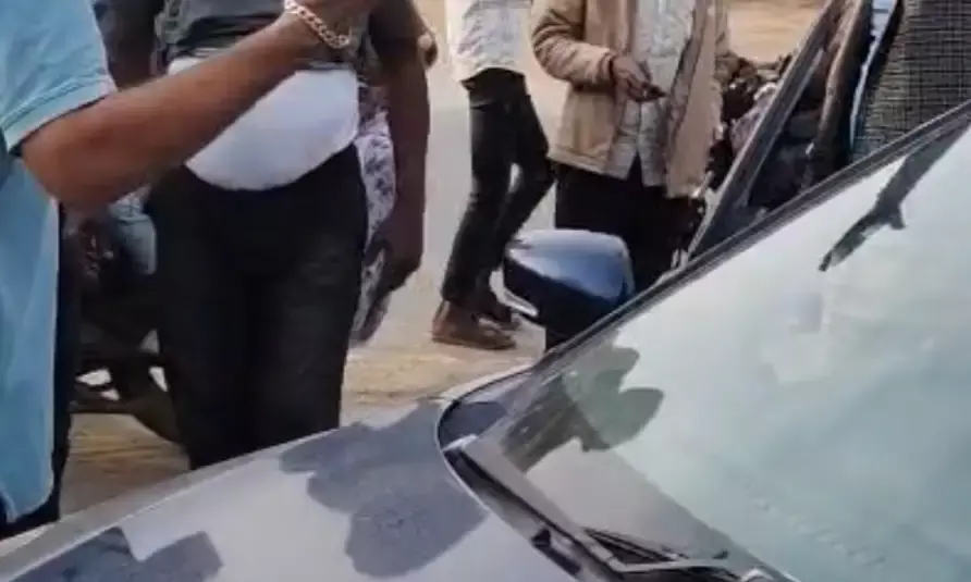 भूल-भूलैया या वर्दी की शर्म – भीलवाड़ा पुलिसकर्मी पर अभद्र व्यवहार के आरोप, वीडियो वायरल