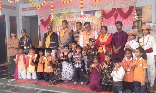 गंगापुर के आलोक विद्यालय में आशीर्वाद समारोह में प्रतिभावान विद्यार्थियों को किया पुरस्कृत गंगापुर के आलोक विद्यालय में आशीर्वाद समारोह में प्रतिभावान विद्यार्थियों को किया पुरस्कृत