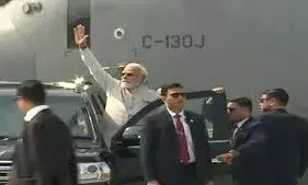 असम में आपात लैंडिंग सुविधा की शुरुआत, पीएम मोदी के विमान की ऐतिहासिक लैंडिंग