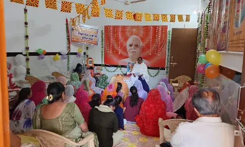 जीवन की बुराइयां शिव पर अर्पण करना ही सच्ची शिवरात्रि मनाना है _ब्रह्मा कुमारी जमना दीदी