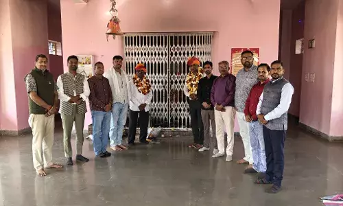 प्रेस क्लब आसींद की नई कार्यकारिणी घोषित: सम्पत शर्मा सर्वसम्मति से बने अध्यक्ष प्रेस क्लब आसींद की नई कार्यकारिणी घोषित: सम्पत शर्मा सर्वसम्मति से बने अध्यक्ष