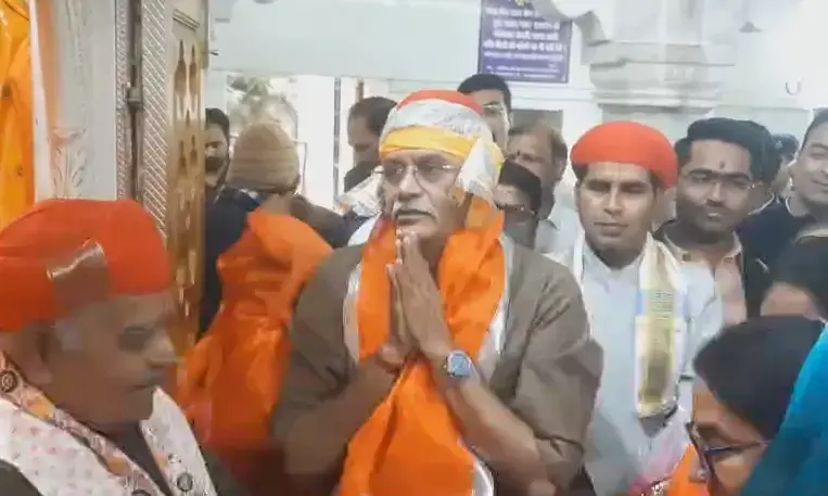 केंद्रीय मंत्री शेखावत ने  किए श्रीनाथजी के दर्शन, पर्यटन विकास पर की चर्चा