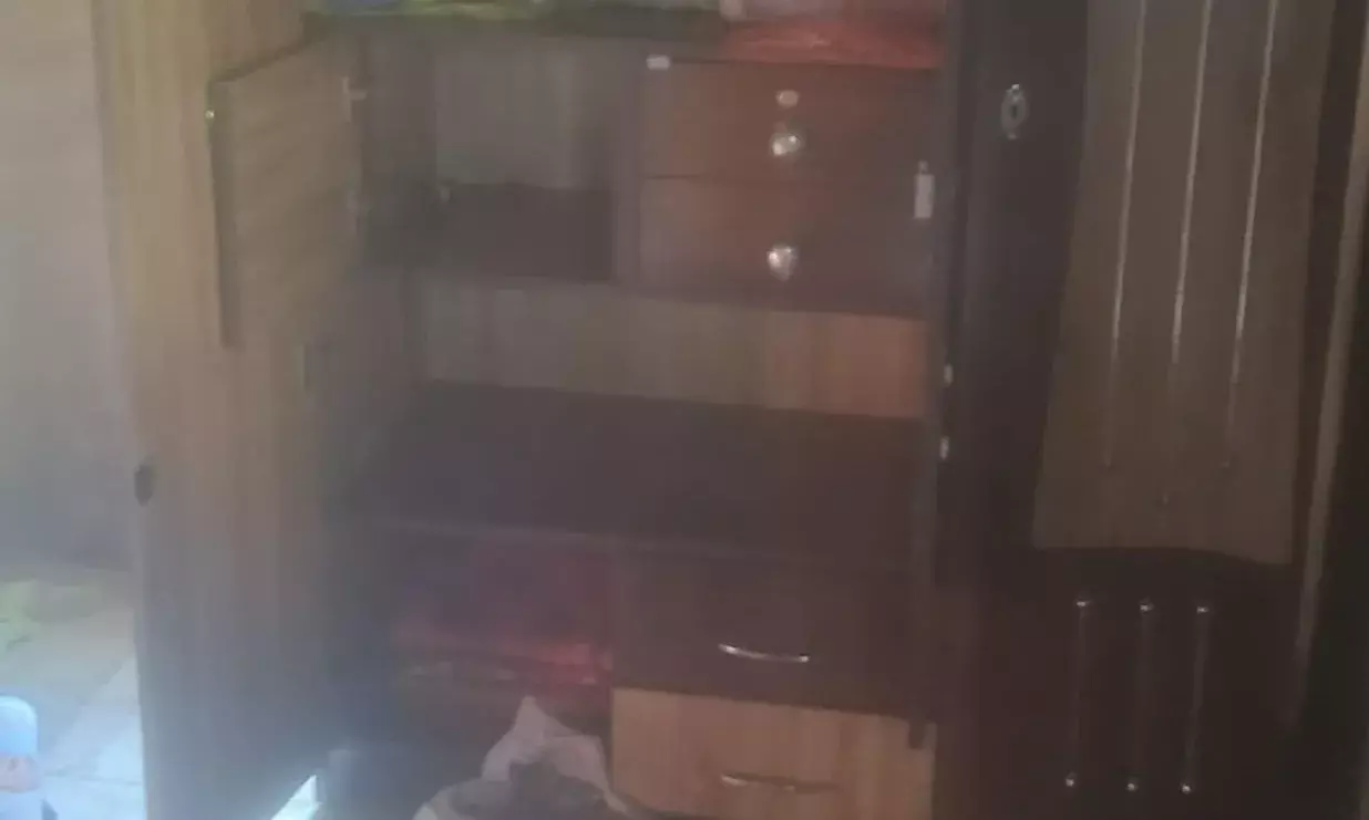 बोर्डियास में खिड़की तोड़कर घर में घुसे चोर, गहने व नगदी पार बोर्डियास में खिड़की तोड़कर घर में घुसे चोर, गहने व नगदी पार