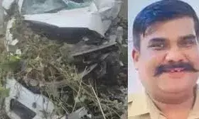 दबिश देकर लौट रही पुलिस टीम की स्कॉर्पियो पेड़ से टकराई, दारोगा की मौत; 5 घायल