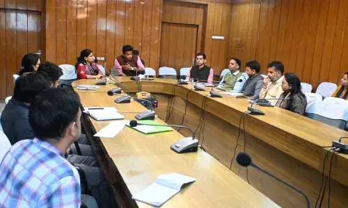 शहर की स्वच्छता और व्यवस्थाओं को लेकर जिला कलक्टर सख्त स्ट्रीट लाइटें सुचारू करें जिला कलक्टर