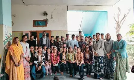 छापरी में कक्षा 8 के विद्यार्थियों का विदाई समारोह आयोजित