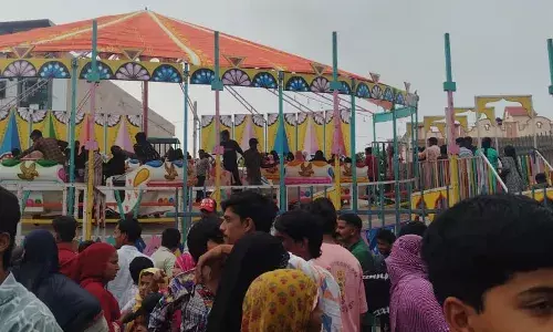 बीगोद के मेले में दूसरे दिन महिलाओं एवं बच्चों ने जमकर खरीदारी की बीगोद के मेले में दूसरे दिन महिलाओं एवं बच्चों ने जमकर खरीदारी की